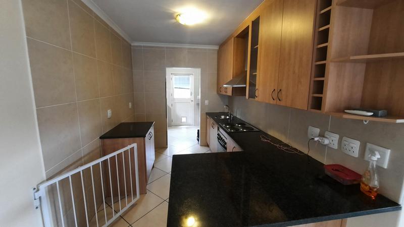 To Let 3 Bedroom Property for Rent in Oostersee Western Cape